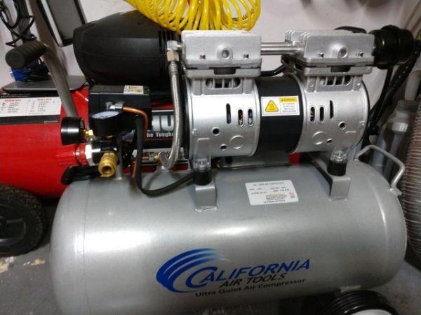 how to maintain a portable oil free air compressor